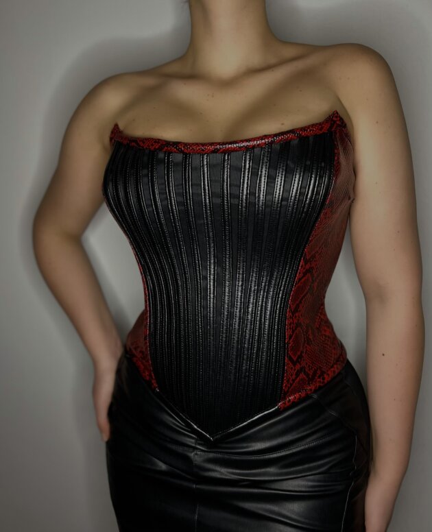 RedBlack Corset