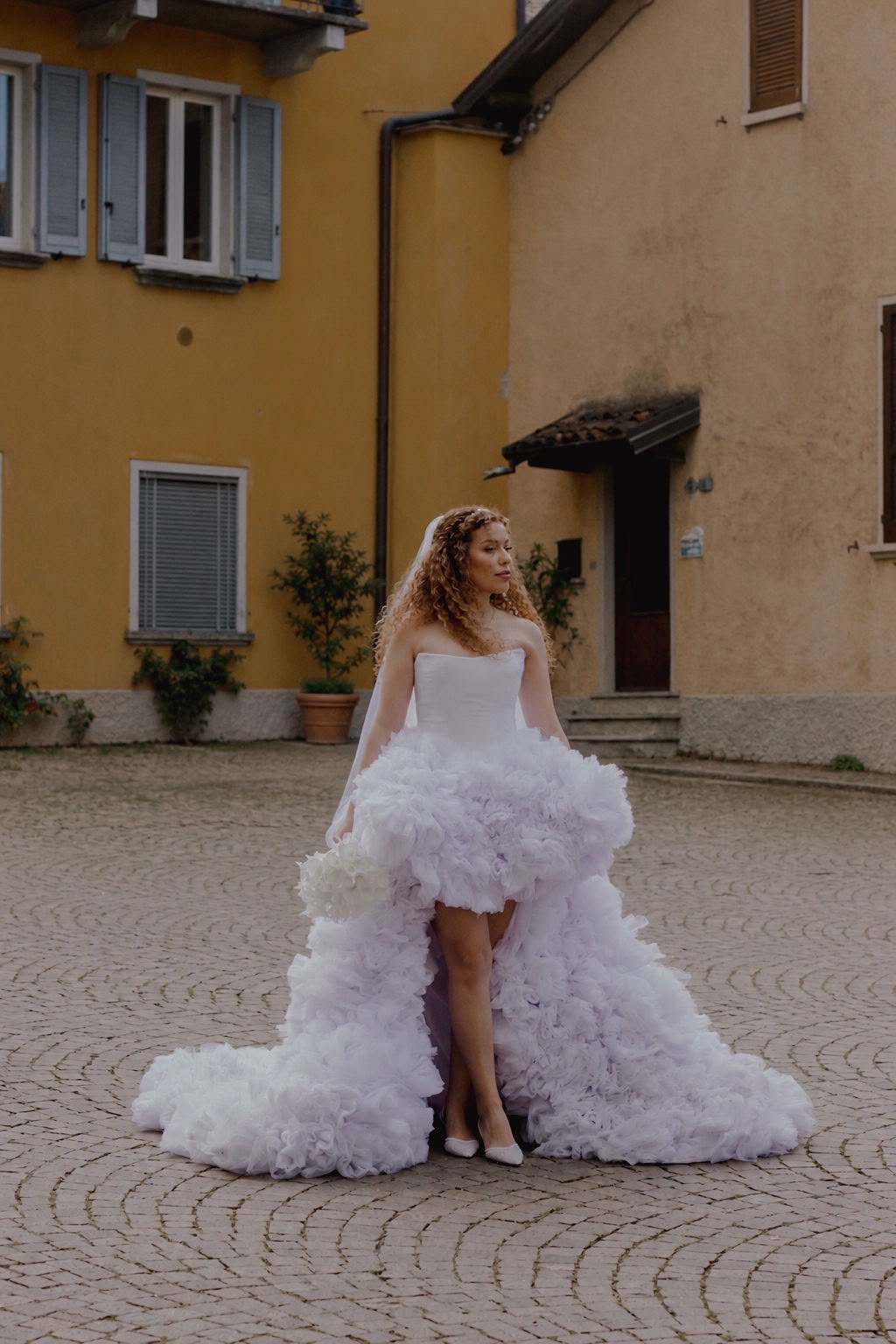 Como Bride
